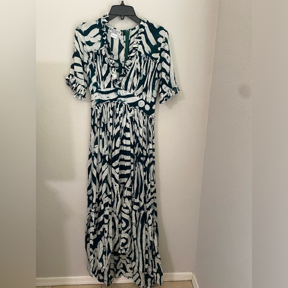 Busayo Tomi V-Neck High-Low Maxi Dress - Picture 5 of 6